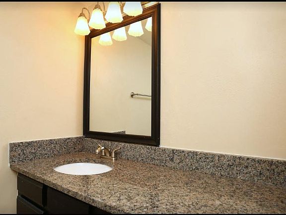 5th image of 2222 Gator Dr APT 296