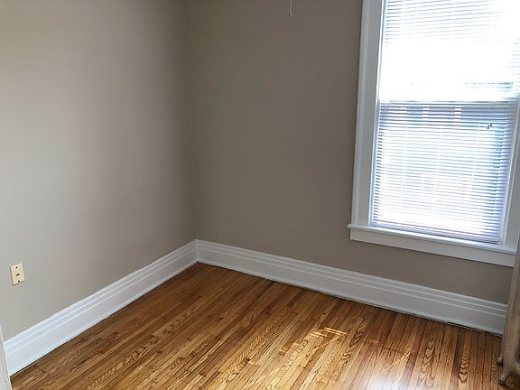 4th image of 334 Bryant St APT 4