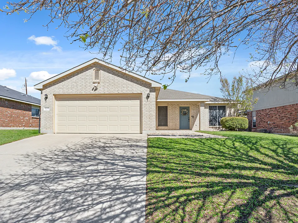 709 Bighorn Dr