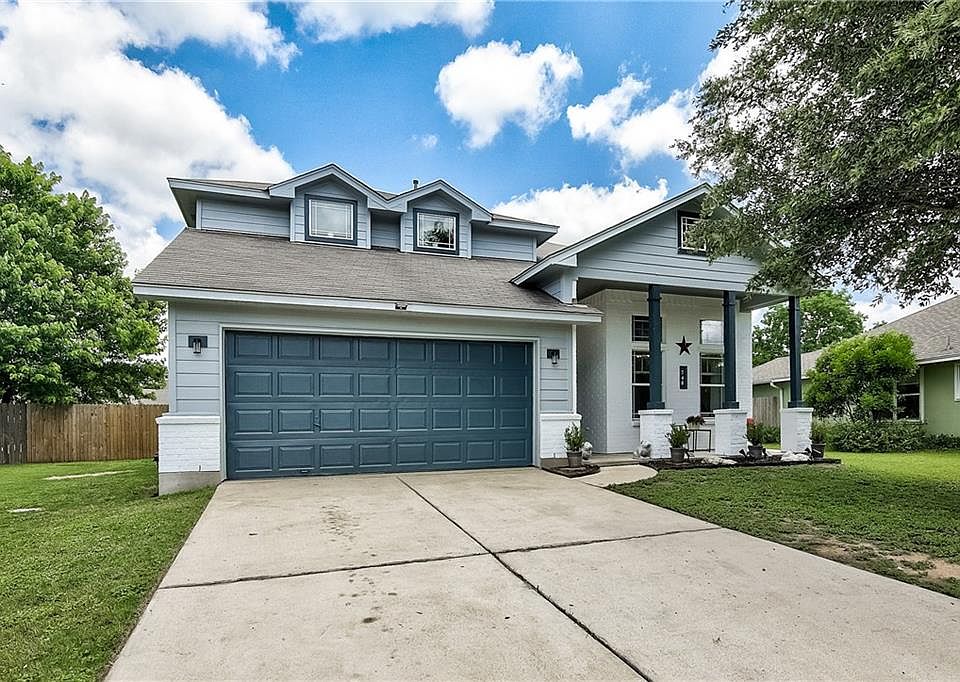 1st image of 748 Bills Cir