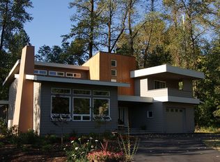 89930 Rippling Way, Leaburg, OR 97489