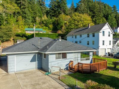 665 Front St, Gardiner, OR, 97441