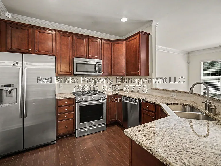 4282 Park South Station Blvd — Photo 14