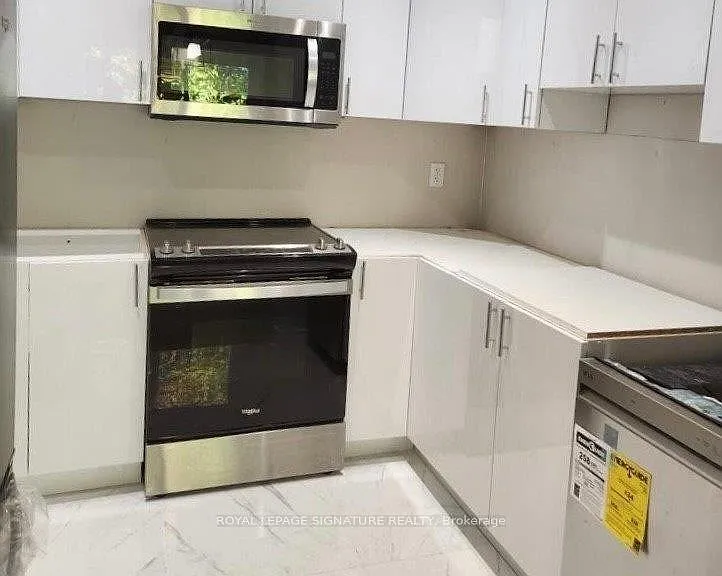 5749 Lakeshore Rd #1 — Photo 6
