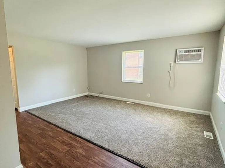 Brookhollow Apartments - BHA — Photo 33