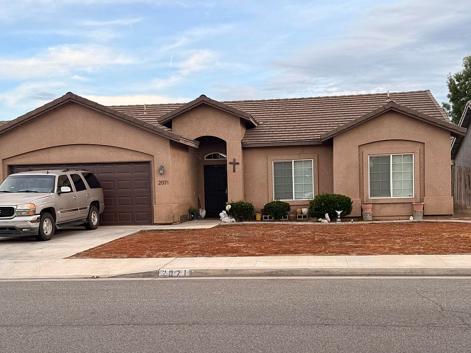1st image of 2071 W Orange Avenue