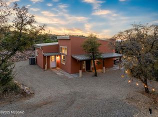 275 W Rochette Rd NW, Oracle, AZ 85623