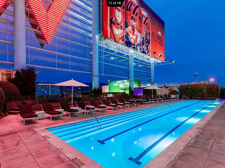 6250 Hollywood Blvd #14D — Photo 8