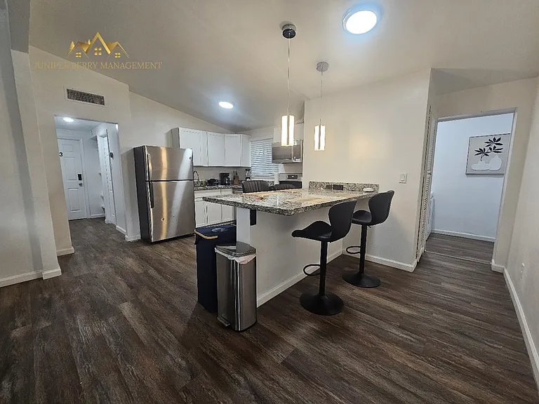 1834 S Amalia Ave #4 — Photo 6