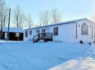 1072 Moosehead Trl, Dixmont, ME 04932