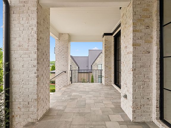 5th image of 7577 Whiskey Rd