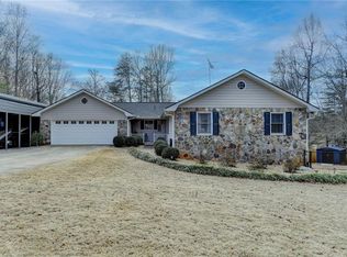 208 Hickory Rdg, Cumming, GA 30040