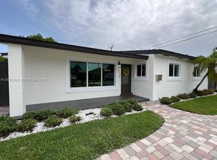 9211 SW 13th St, Miami, FL 33174
