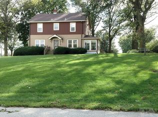 1016 E Nishna Rd, Shenandoah, IA 51601