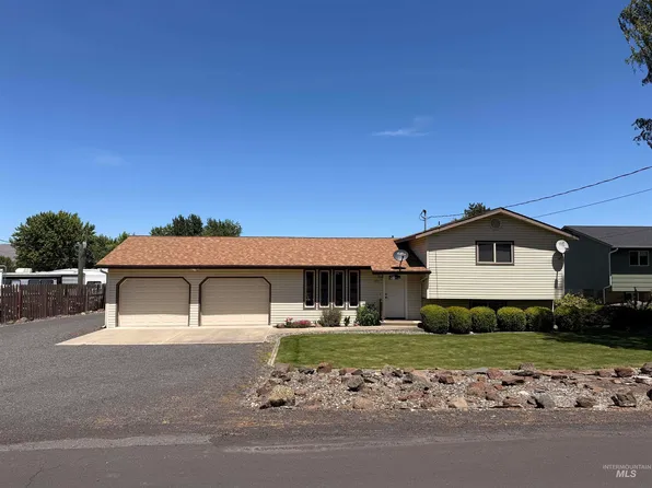 1417 Bryden Ave, Lewiston, ID 83501