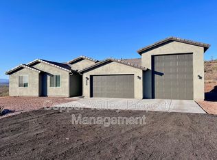1680 W Lazy K Ranch Rd, New River, AZ 85087