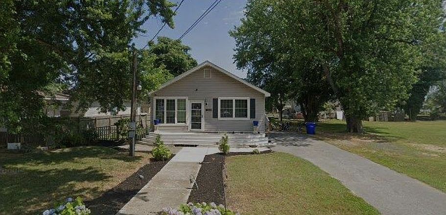 1st image of 19767 Duffy St