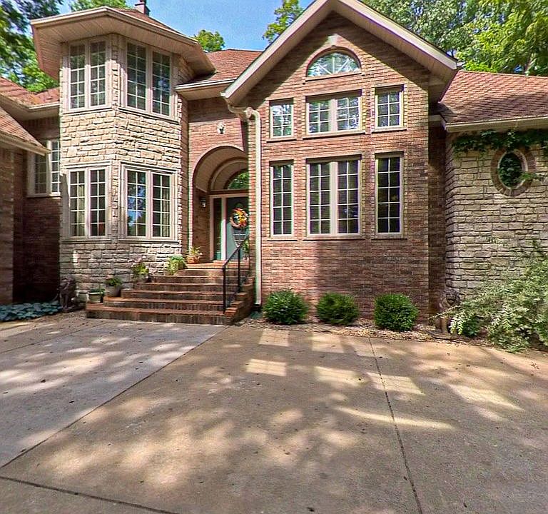 Front of Home (Circle Drive)