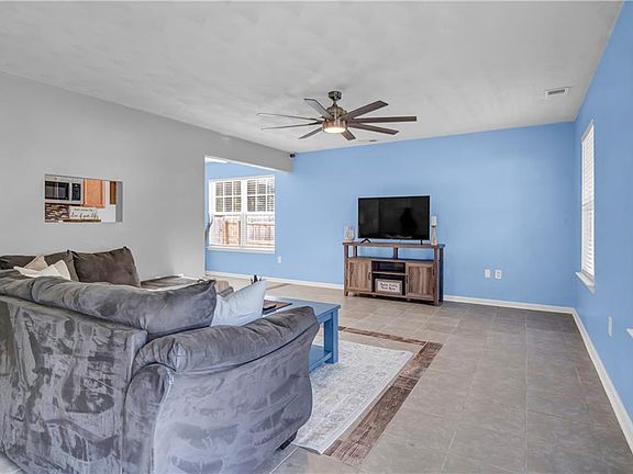3rd image of 2708 Omar St