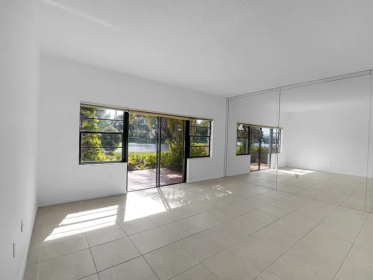 6654 Villa Sonrisa Dr #412 — Photo 36