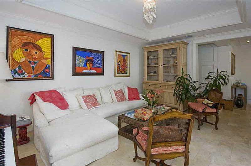 2nd image of 556 Loretto Ave