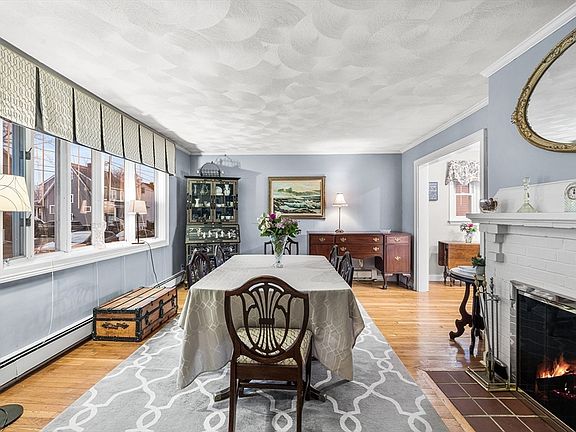 4th image of 24 Smith Ave