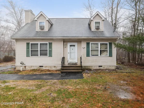 1865 Shady Side Dr, Tobyhanna, PA 18466