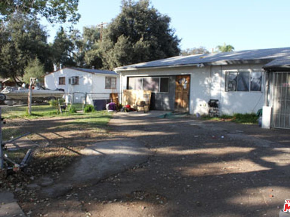 2nd image of 830 Lincoln Ave #2