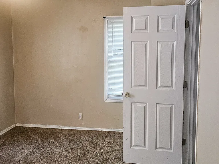 903 Saint Matthew Dr — Photo 22