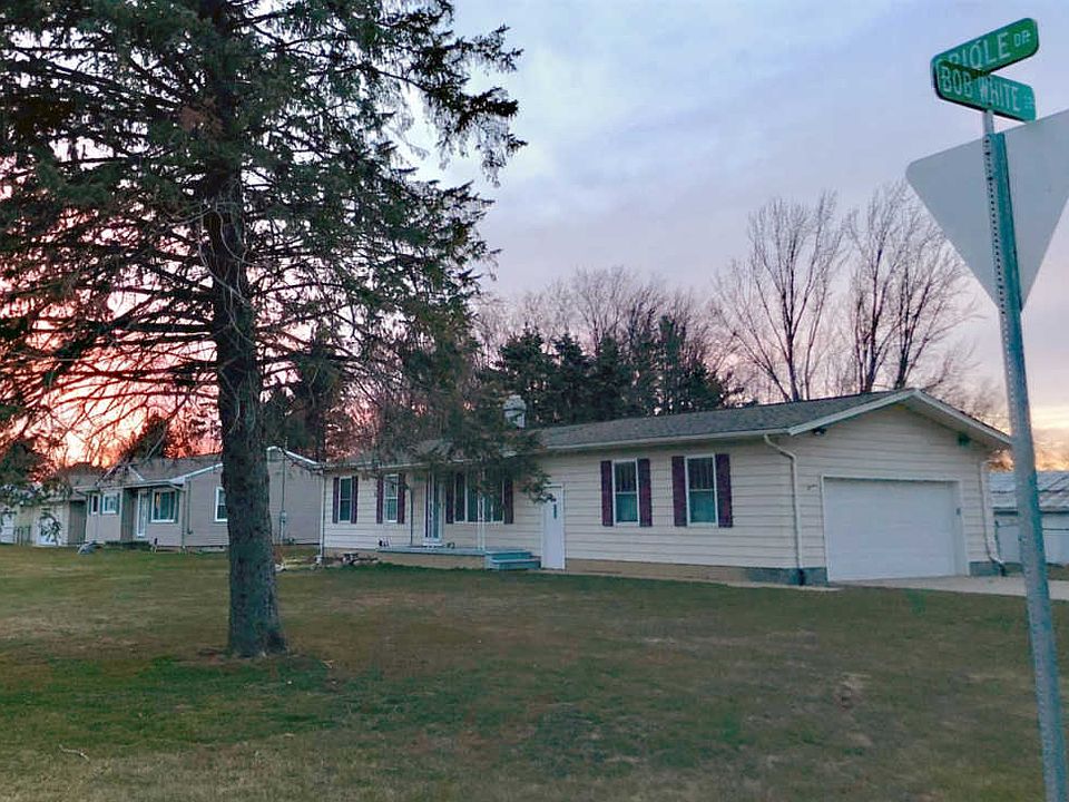 1st image of 6379 Oriole Dr