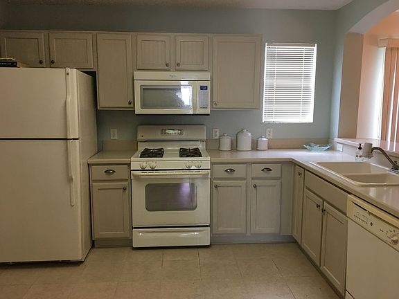5th image of 2315 Kenilworth Pl