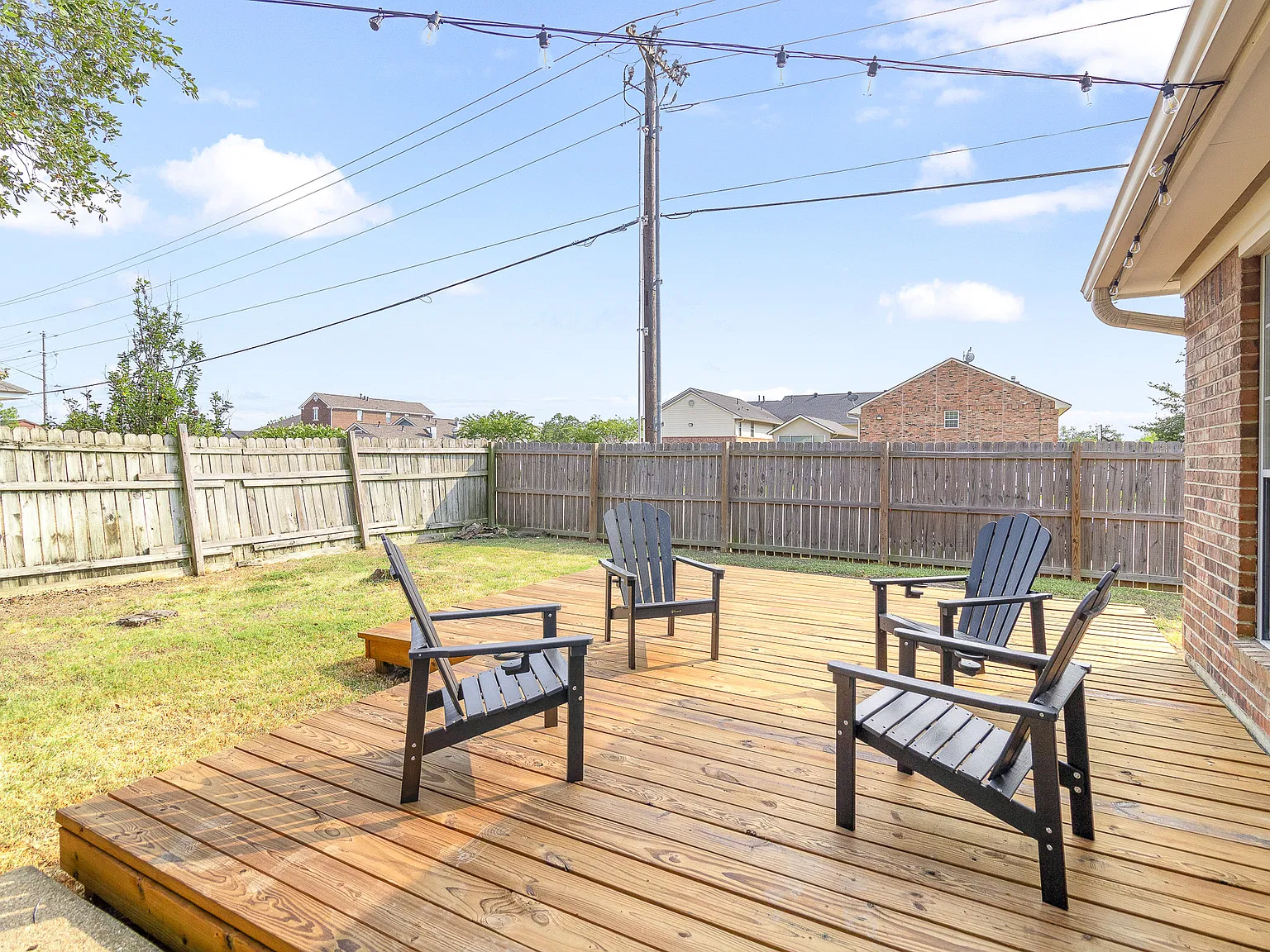 4 bed, 1722 sqft, $3,400 — Photo 2