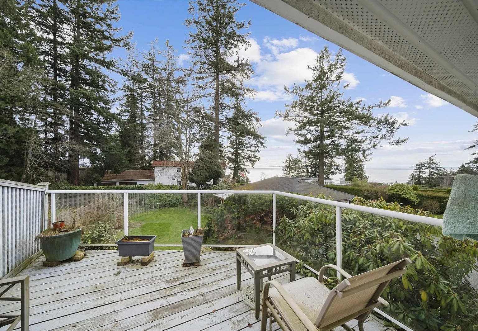 3 bed, 2000 sqft, $3,300 — Photo 1
