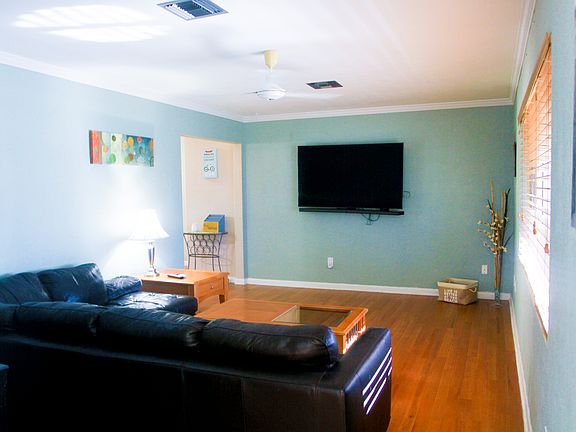 5th image of 657 Marjon Ave