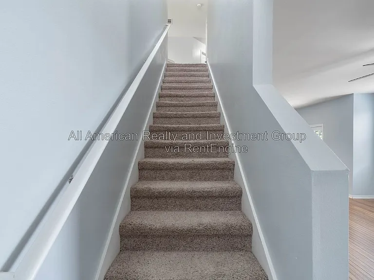 406 Peoria Blvd — Photo 13