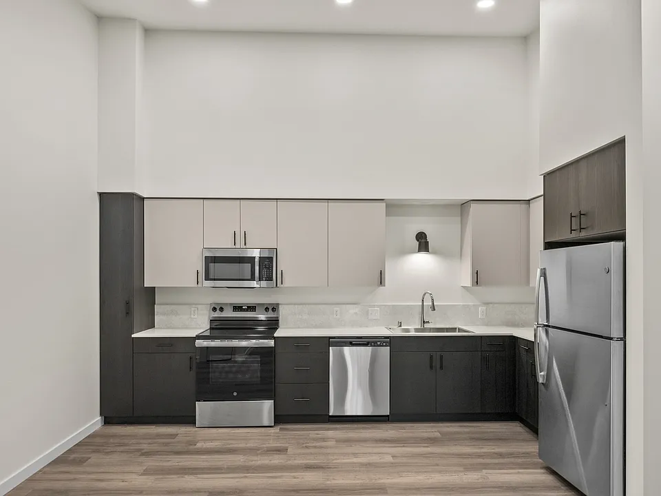 Switchback Apartments