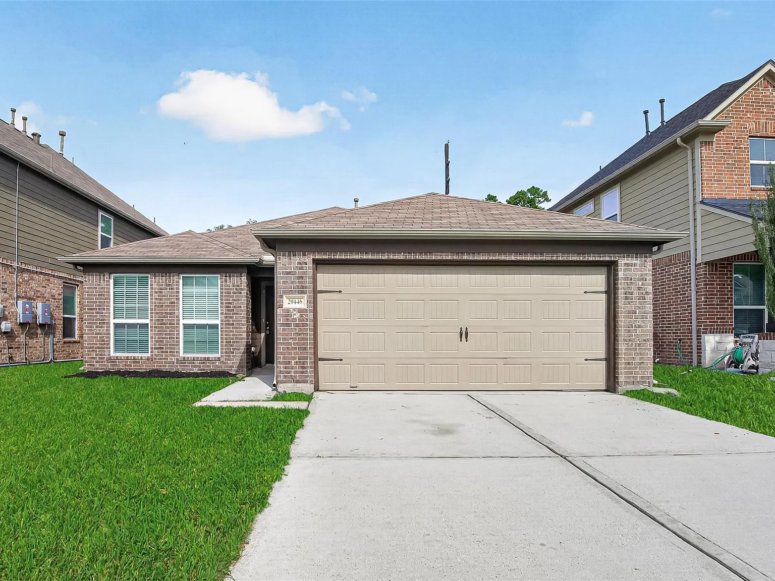 3 bed, 2.0 bath, 1787 sqft, $1,950 — Photo 4