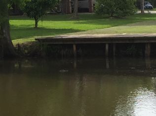 100 Holly St, Mandeville, LA 70448