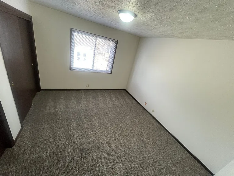 P - 2137 S 42nd St — Photo 10