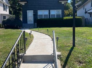 84 McLaren St, Red Bank, NJ 07701
