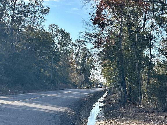 5th image of 2780 Hardee Rd