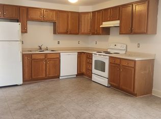 7 Cross St #1, Bennington, NH 03442