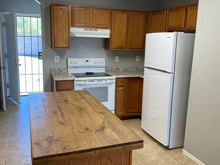 2446 E Encinas Ln #2 — Photo 3