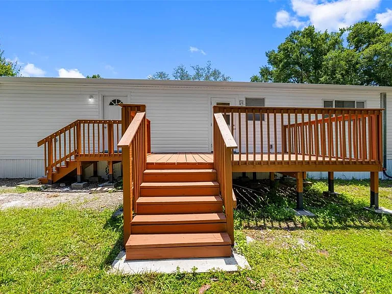 6847 Woodsman Dr — Photo 9