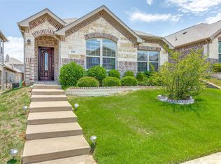 509 Big Horn Rd, Aubrey, TX 76227