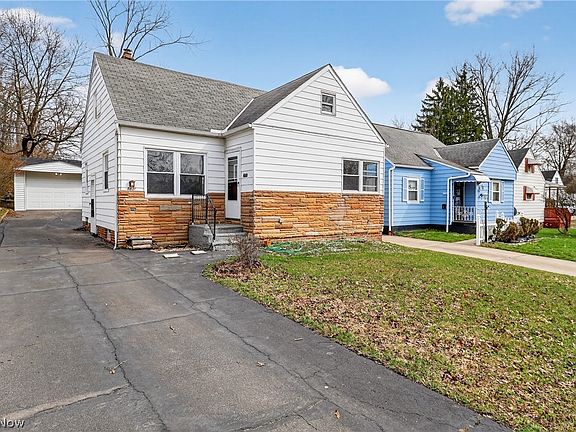2nd image of 5571 Oakwood Ave
