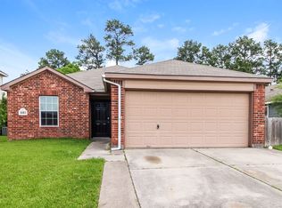 1083 Shadow Glenn Dr, Conroe, TX 77301