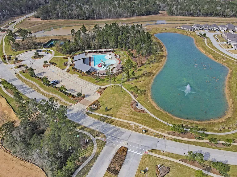 16435 Big Hickory Dr — Photo 31