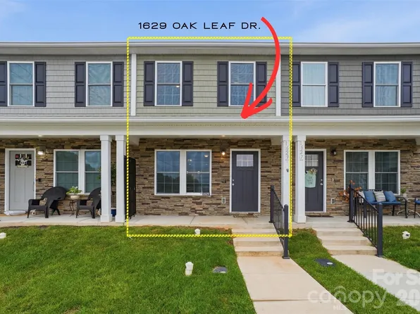 1629 Oak Leaf Dr NW, Hickory, NC 28601