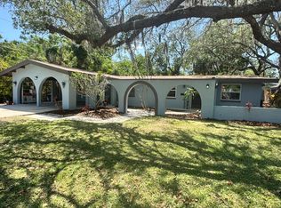 250 Cedarwood Dr, Maitland, FL 32751